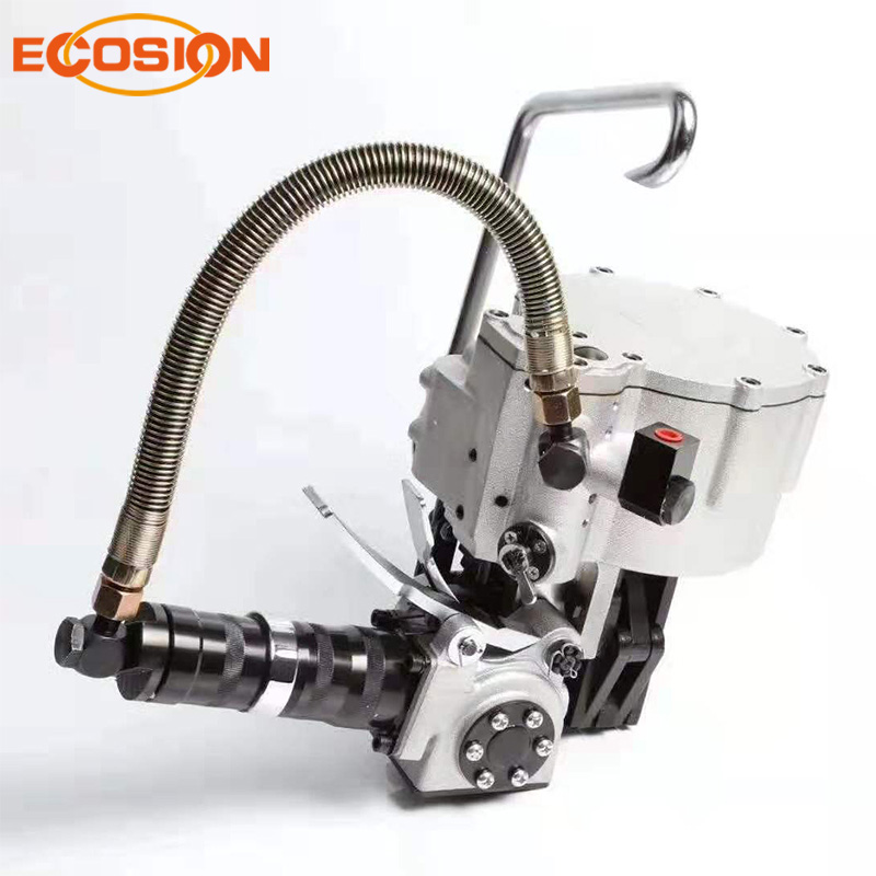 Steel strapping tool